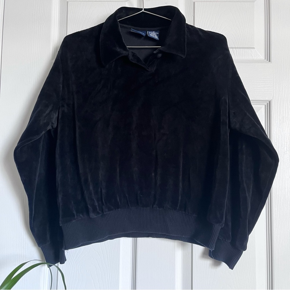 Vintage y2k velvet collared crew neck